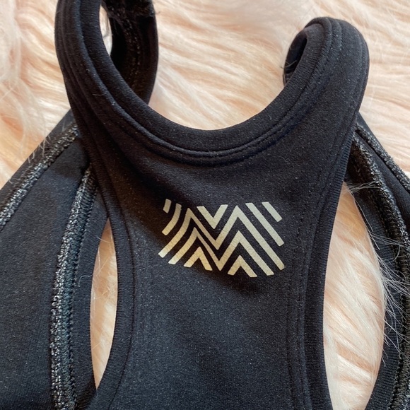 Monreal London Black White Pattern Chevron Seamless Sports Bra sz XS/S - Picture 11 of 11